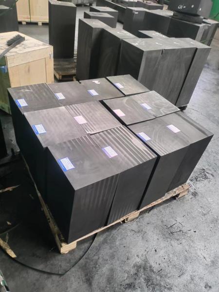 Materiais de grafite de alta pureza utilizados para cristais e rolos de grafite