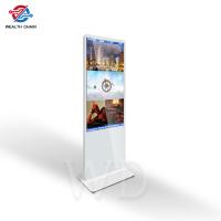 Contrôle de CMS plancher de 55 pouces tenant le Signage de Digital avec l'écran divisé