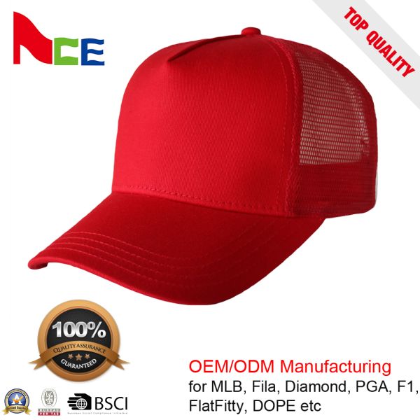 Beau chapeau vide rouge de camionneur de maille, 5 chapeaux du panneau des hommes de la meilleure qualité de conception