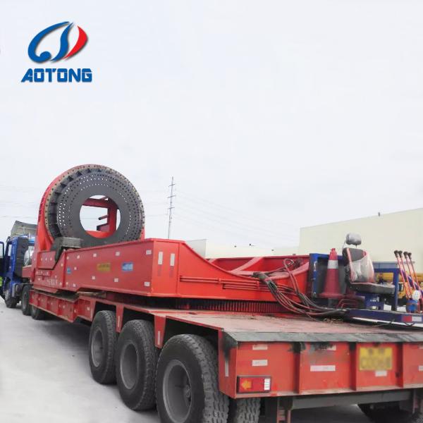 Remolque de transporte de palas de viento de 50 m con tracción en todas las ruedas y tren de aterrizaje estándar de 28 toneladas