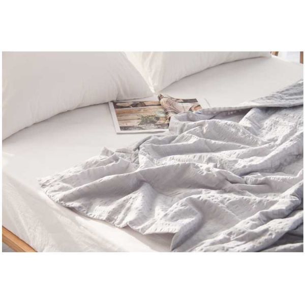 Seersucker Decorative Throw Blankets , Solid Blue / Light Pink Throw Blanket