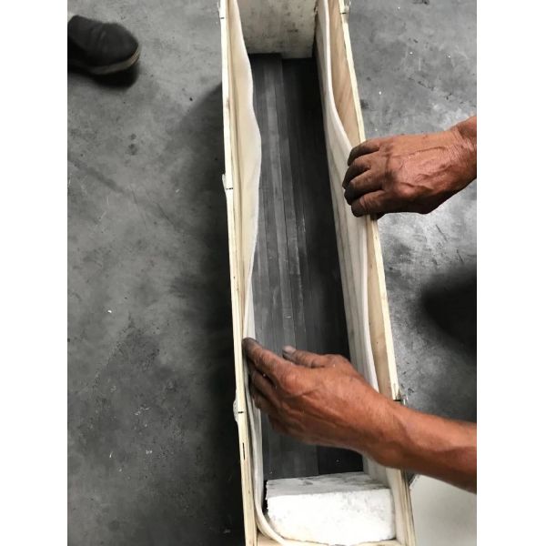 GP-ELC Graphite Plate for Electrode Bulk Density 1.85 and Multiple Dimension Choices