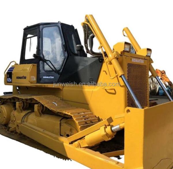 Dimension 6580*2790*3400mm Komatsu D85 Crawler Bulldozer D65 Dozer at Advertising Company