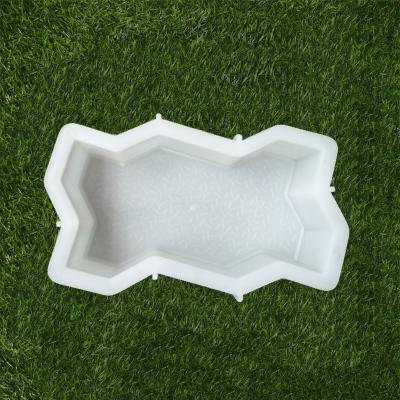Maple Leaf 400-500kg/Cm2 Pvc Plastic Paver Mould For Walkway
