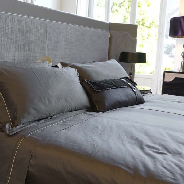 3.2x2.2m Luxury Italian Bedroom Sets , Matted Leather Modern King Size Platform Bedroom Sets