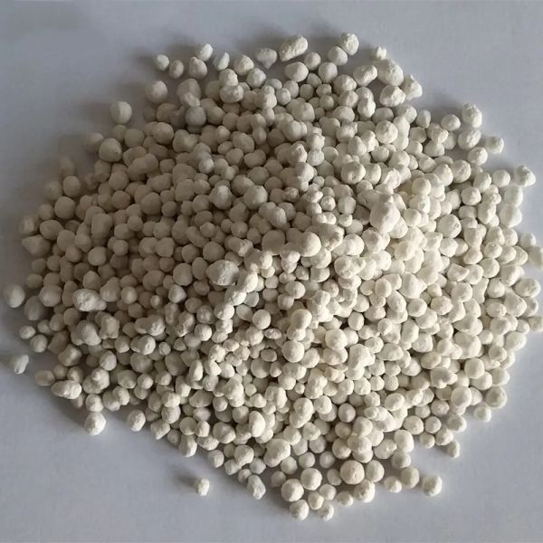 Granules de sulfate d'ammonium engrais de qualité agricole pour les cultures H8N2O4S 2-5 mm