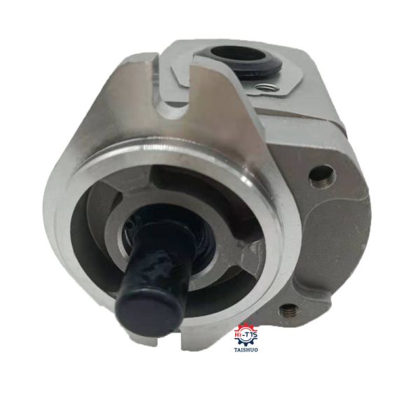 Forklift Spare Parts Hydraulic Pump FD30-11 4D95S  37B-1KB-2020