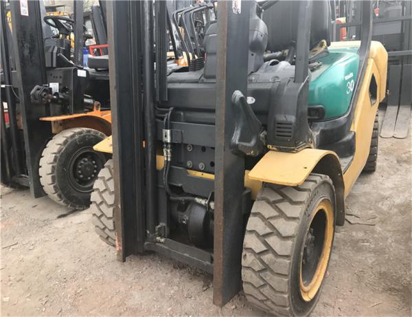 Used Komatsu FD30 Good Condition Forklift With Good Price./Diesel Forklift fd45/fd30/fd50/fd80/fd70
