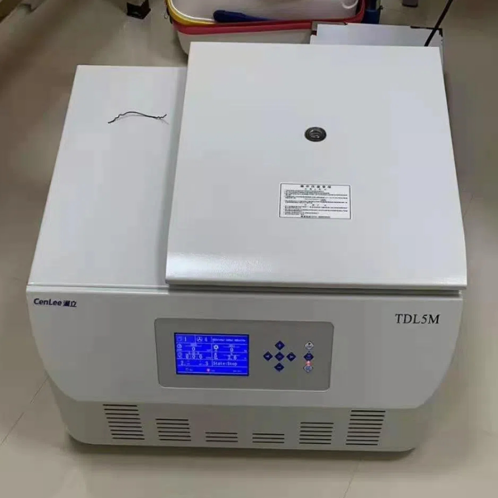 TDL5M Refrigerated Centrifuge 6000rpm 4x250ml Swing Rotor Continues Benchtop Low Speed Centrifuge Machine Laboratory Centrifuge