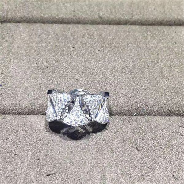 Bi divas' dream  series  ring 18k white gold yellow gold rose gold diamond ring Jewelry factory in Shenzhen, China