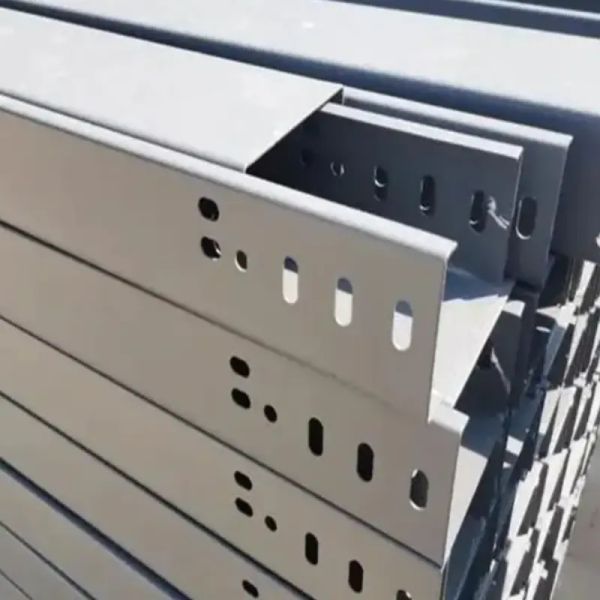 50mm Light Duty Cable Tray 1.5m to 2.5m spans For Low Weight Small Diameter Cables