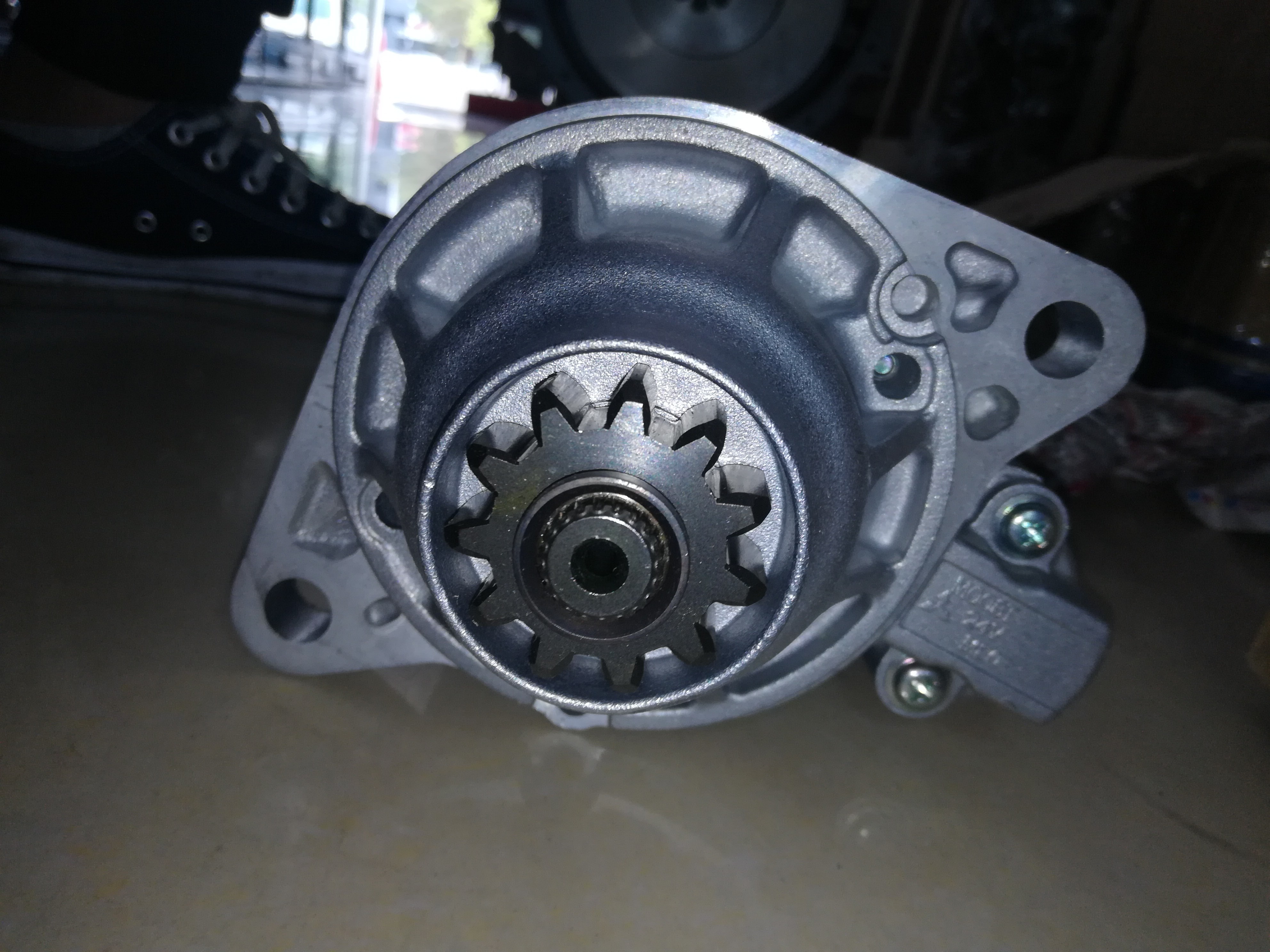 Assy мотора стартера 6D16 6D17 для экскаватора SK330-6 ME077796