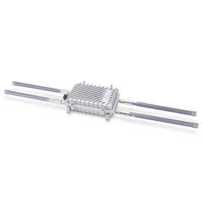 Durable 4G Outdoor Wireless Router / Outdoor Wifi Cpe With Omni Antennas