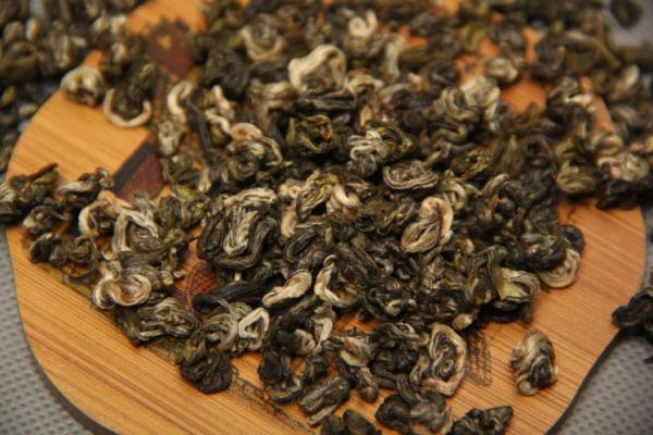 Super yunnan green tea yunnan biluochun 2019 new tea one bud two leaves tea