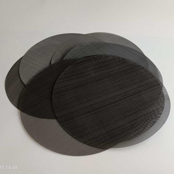 Low Carbon MS 60x60 56x56 Black Wire Mesh Hardware Cloth For Rubber Industry