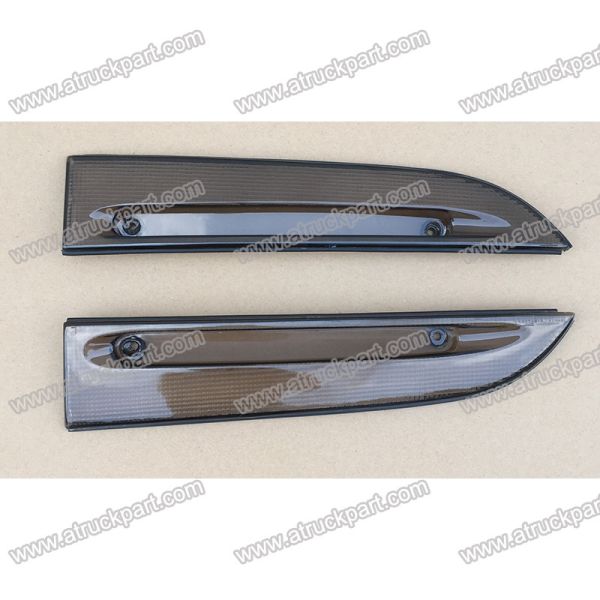 Paint Lens Moulding Black For ISUZU NPR 120 100P Truck Spare Body Parts