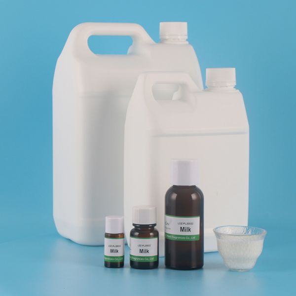 Éco-friendly en vrac essence de lait concentrée parfumée essence d'huile pour le shampooing