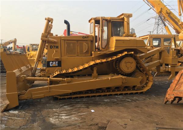 Escavadoras da mão do CAT D7H segundo com estripador, equipamento movente de terra do ano 2012 