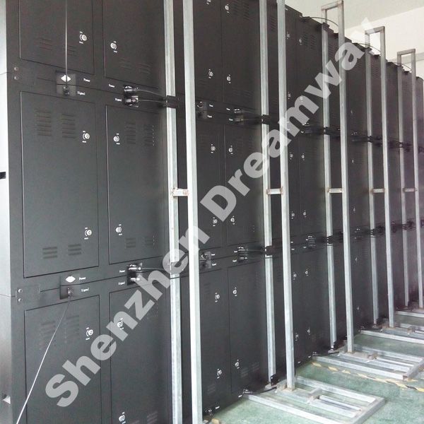 Full Color 10 mm Outdoor Advertising LED Display Screen with High Refresh Rate