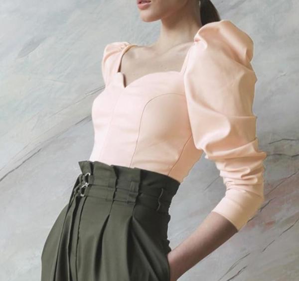Camiseta de alças longa da camisa da luva T do pescoço liso das mulheres feitas sob encomenda de China da fábrica da roupa para o verão