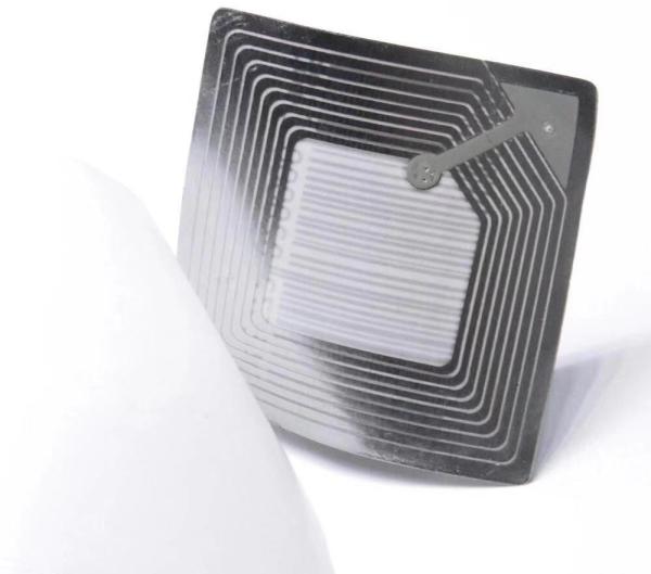 50*50mm Loss Prevention Anti Theft EAS Adhesive 5X5 Anti Theft RF Barcode Soft Label Security Sticker -50mm*50mm