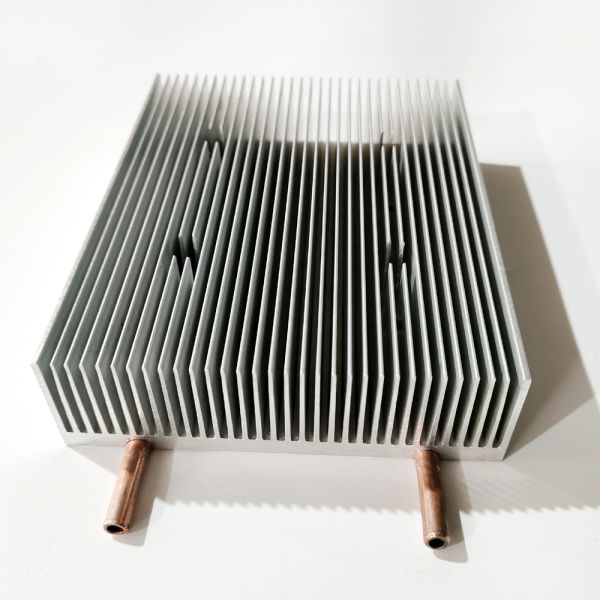 Anodizing Water Cool Heat Sink With Copper Tube 120x36x150MM