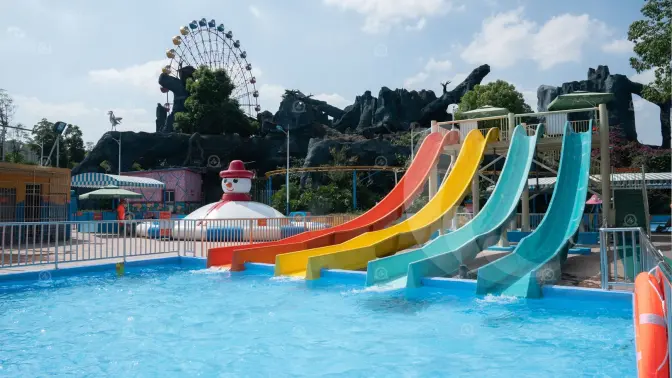 Water Theme Park Interactive Water Play Multi Colored Swim Pool Water Slide