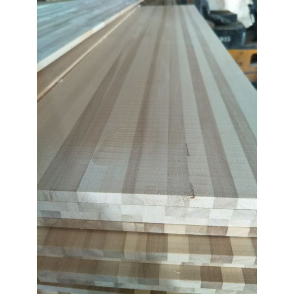 Malaysia Market 1500x480x12mm Customized Poplar Wood Snowboard with Natural Color