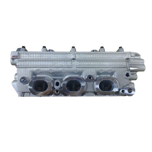 F8D Automobile Cylinder Head Energy Improve For SUZUKI MARUTI ALTO 11100M53M10