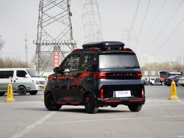 Medium and large SUV 5-door 7-seat SUV China-made new energy vehicle 2022 wu ling MINI EV CAR made in China