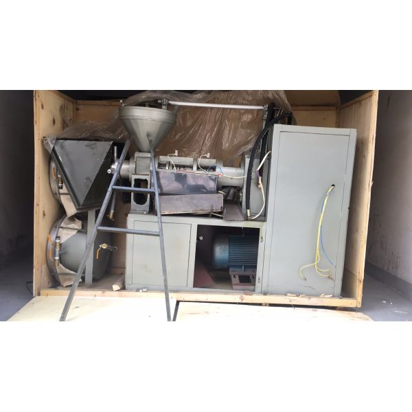 Automatic Cooking Oil Making Machine Small Scale Palm Oil Mill in Malaysia Additional Function Automatic Heating Device
