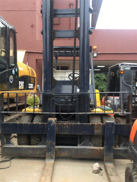 Hot Sale Used Komatsu 10T Forklift ISUZU engine with Original Paint