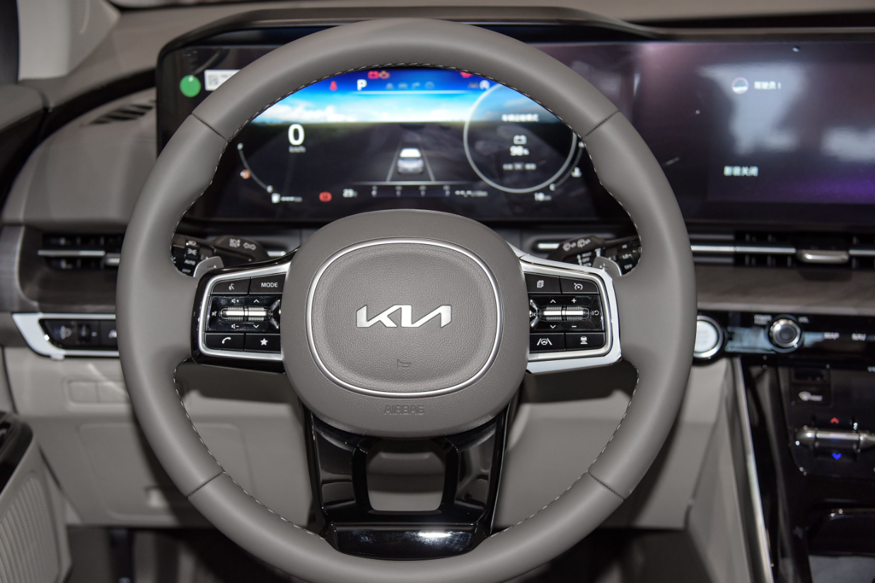 2.0T Deluxe Edition Carnival MVP 2021 5 Carnival MVP 2021 5 мест 7 места MPV автомобилей на бензине Deluxe Edition