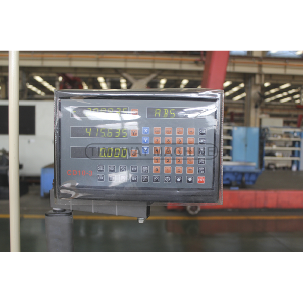 Universal Horizontal Heavy Duty Lathe Machine with Distance Between Centers of 1500mm