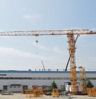 Instalação de máquinas de construção de guindastes de torre plana
