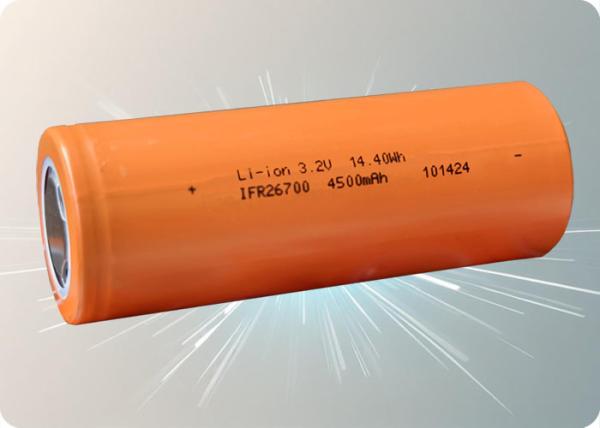 3.2V 4500mAh LiFePo4 Batterie 13.5A Décharge 26700 Batterie 2000 cycles
