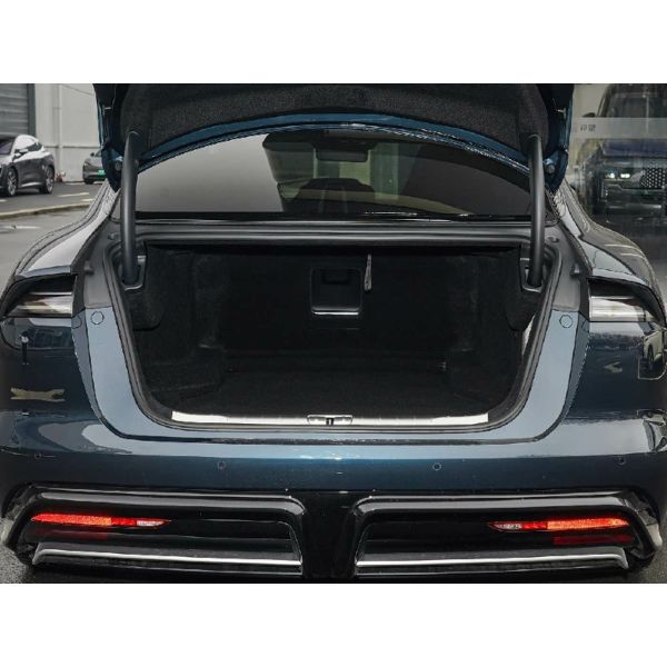 Luxury BYD Yangwang U7 Sports Car Innovative Electric Design New Energy Vehicle