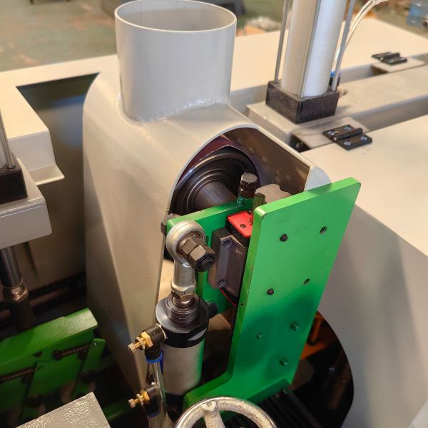 Solid wood furniture polishing made Effortless with Four side sanding machine PMS8130