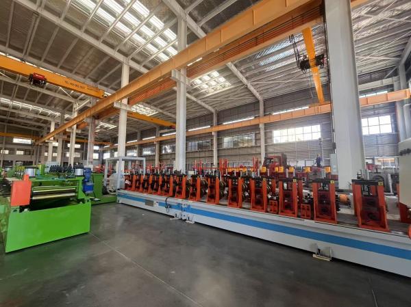 Máquina automática de conformado de rodillos para montaje de paneles solares fotovoltaicos con control PLC