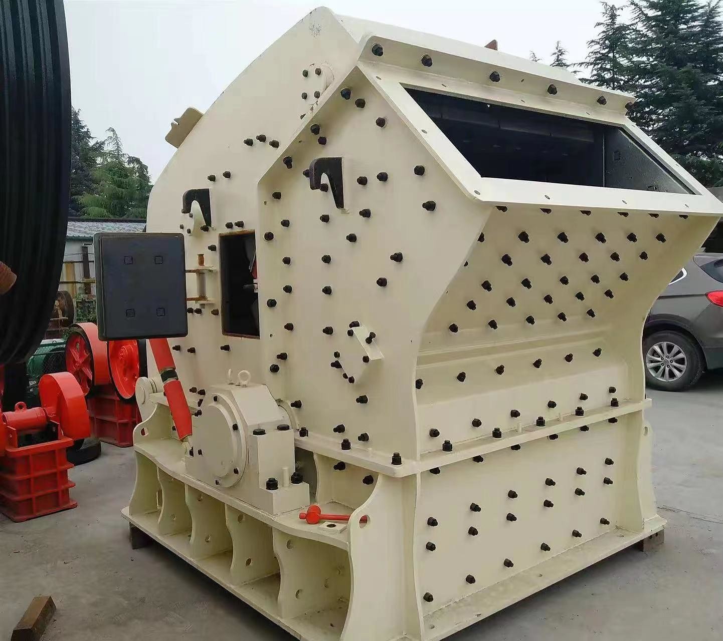 Aggregate Impact Crusher Making Production Line Inlet Size 300-700mm Advanced Technology