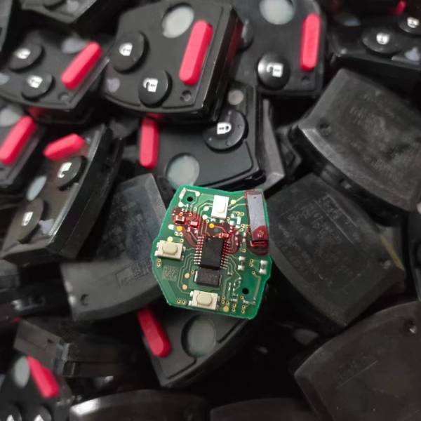 HN007255 Honda CRV 3 Button Keyless Entry Remote Access FCC ID: Mlbhlik - 1t 72147-SWA-A0