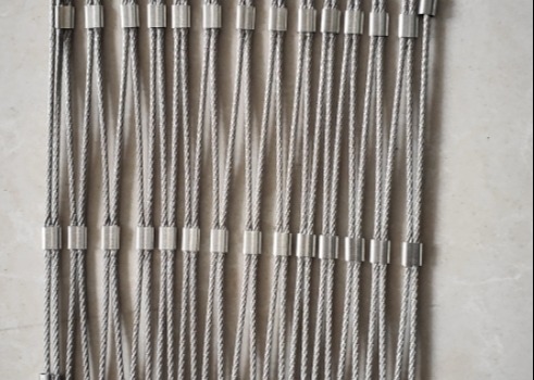 Сетка веревочки Ss316l 1-6mm 20x20mm завязанная нержавеющей сталью