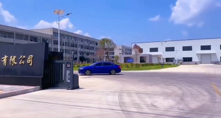 Hot Selling  Touchless Security Garage Aluminum Automatic Sliding Gate Safety Front Gate