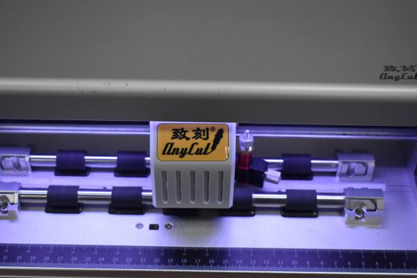 ZK500mini economic manual feeding cutter and auto patrol location for production label cutter