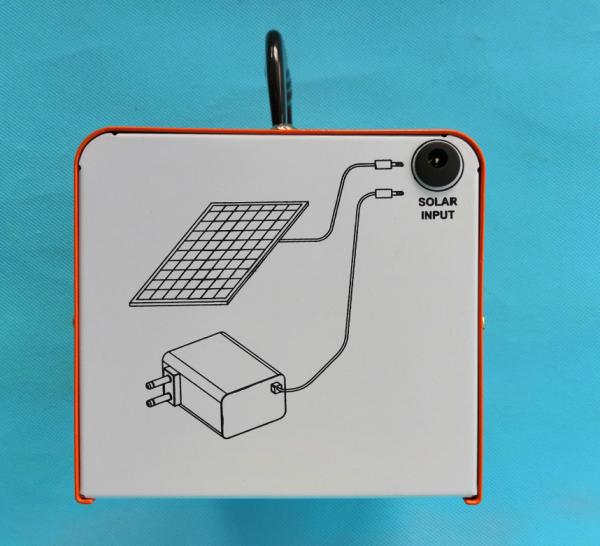 4W LED LFP-12V-15Ah Lighting System Power Storage 17V / 20W PV Panel