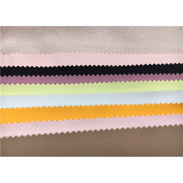 92% повторно использованная раковины ткани простирания ватки слоя TPU полиэстера 3 ткань куртки Hoodie приполюсной мягкой катаясь на лыжах