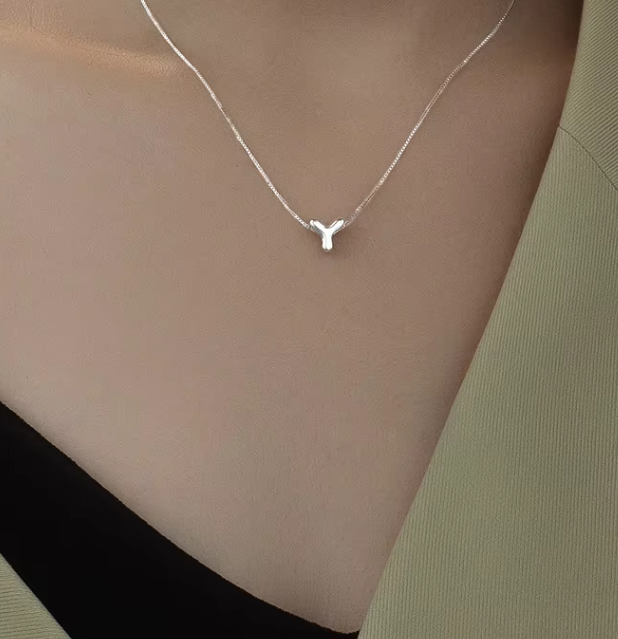 Jeux de mode minimalistes 925 Sterling Silver Simple Collier 26 Lettres Alphabétiques Colliers Pour Femmes