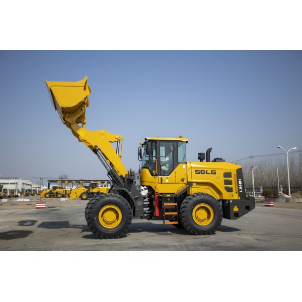 SDLG Lingong Large Wheel Loader 7t Capacity 4 M³ Bucket L970 Pay Loader