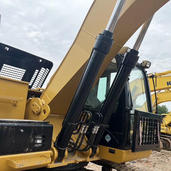 326 Used Caterpillar Excavators 26 Tonnage 1.54m3 Bucket Capacity