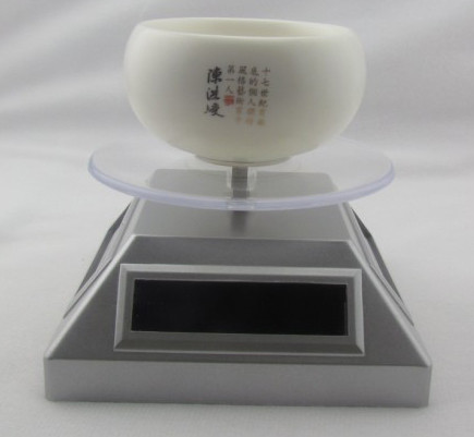 Rotate 360 degree under natural light in the daytime ABS Solar rotary display holder